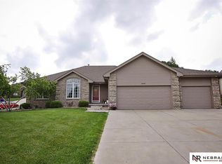 2504 N 153rd Ave, Omaha, NE 68116