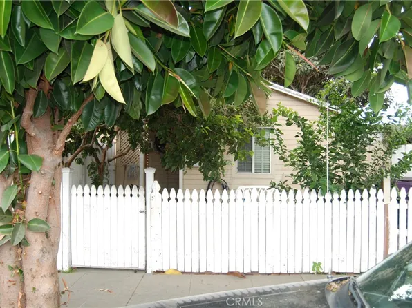 3606 Denver Ave, Long Beach, CA 90810