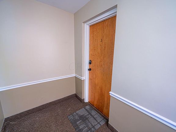 3rd image of 1084 Sells Ave #94