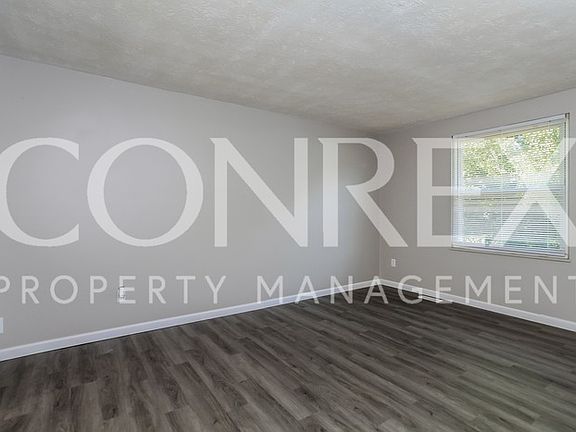 5th image of 2957 Glenaire Dr