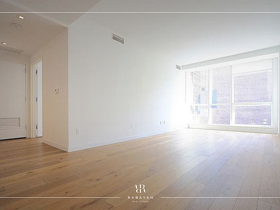 2nd image of 325 Lex Ave #4D