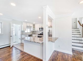 37 N Pine St, Massapequa, NY 11758