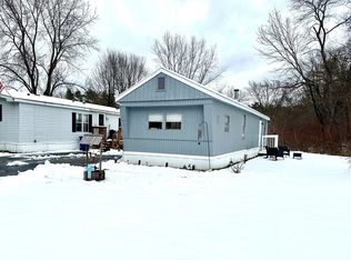 4 Finch St, Keene, NH 03431