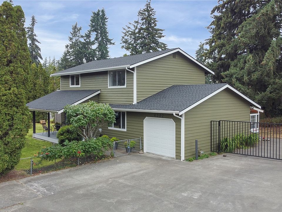 1st image of 4302 S 300th St