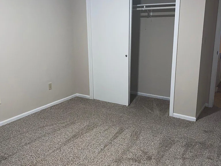 9918 N Cherry Dr — Photo 11