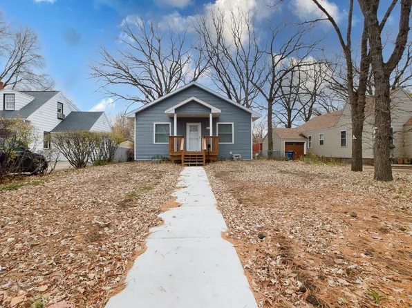 624 Riverside Dr NE, Saint Cloud, MN 56304