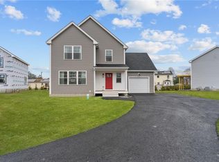 106 Child Ln, Warwick, RI 02886