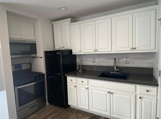8532 Sable Dr, Huntington Beach, CA 92646