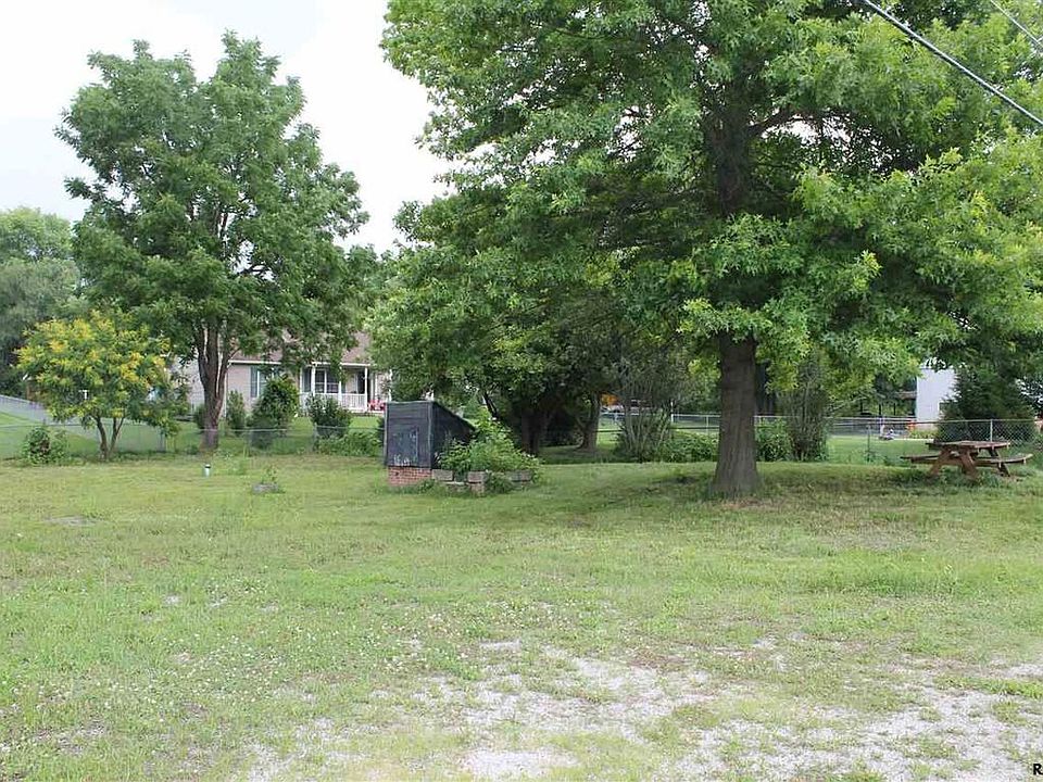 2nd image of 68 700th Rd