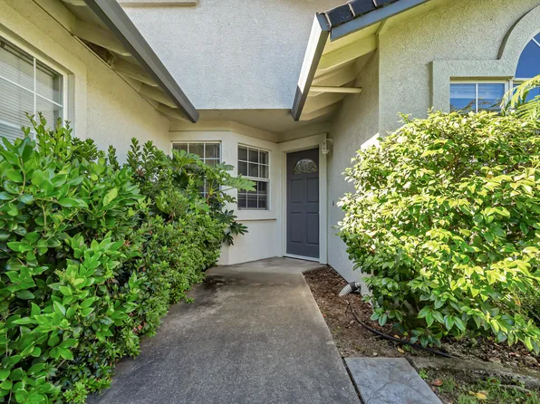 597 Martinique Cir, Redding, CA 96003
