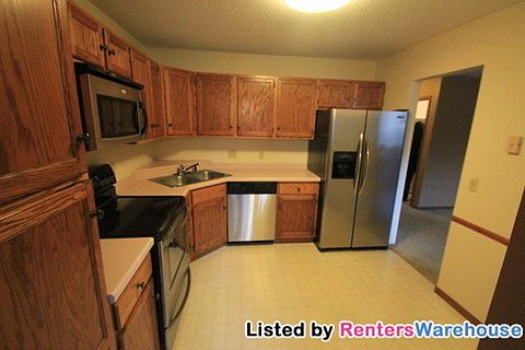 3rd image of 801 98th Ave NW #102-20