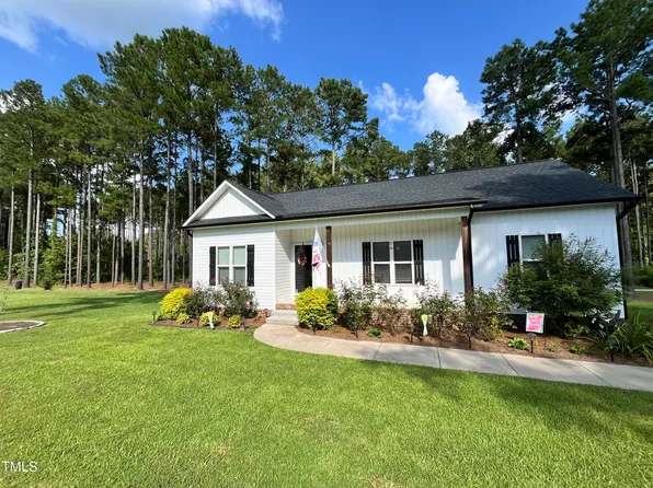 195 Jon Dr, Smithfield, NC 27577