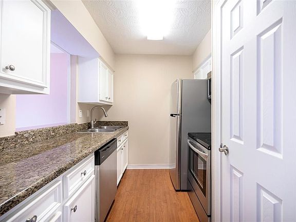 4th image of 9029 Gaylord Dr APT 123