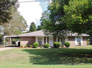 218 2nd St, Wetumpka, AL 36092