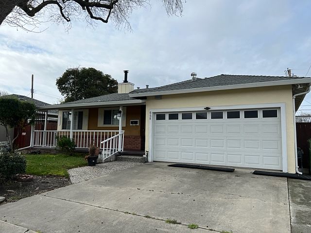 1st image of 668 Salberg Ave