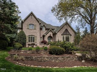 2211 Oxford Rd, Raleigh, NC 27608