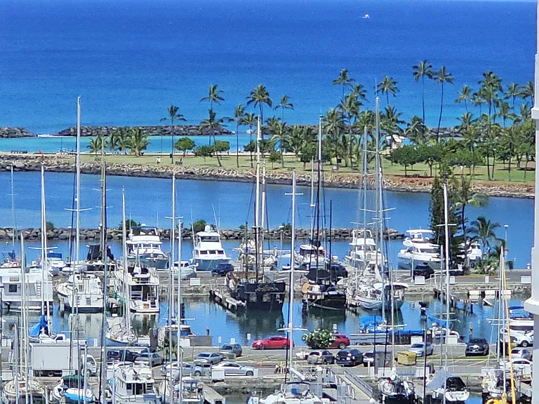 1700 Ala Moana Blvd #1701 — Photo 3
