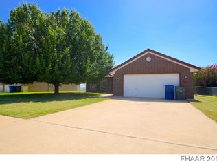 1504 High Chapparal Dr, Copperas Cove, TX 76522