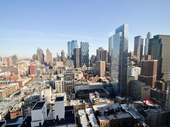 350 West 50th Street 32I image 1 of 12