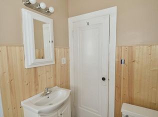 1325 College St, South Bend, IN 46628