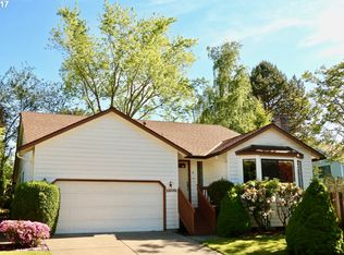 13292 SW Laurmont Dr, Tigard, OR 97223