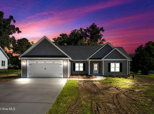 507 N Hillandale Dr, Fremont, NC 27830