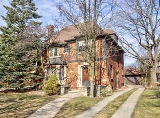 18674 Gainsborough Rd, Detroit, MI 48223