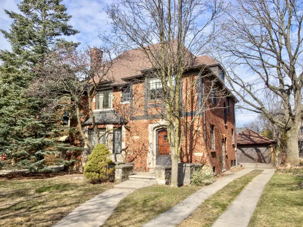 18674 Gainsborough Rd, Detroit, MI 48223