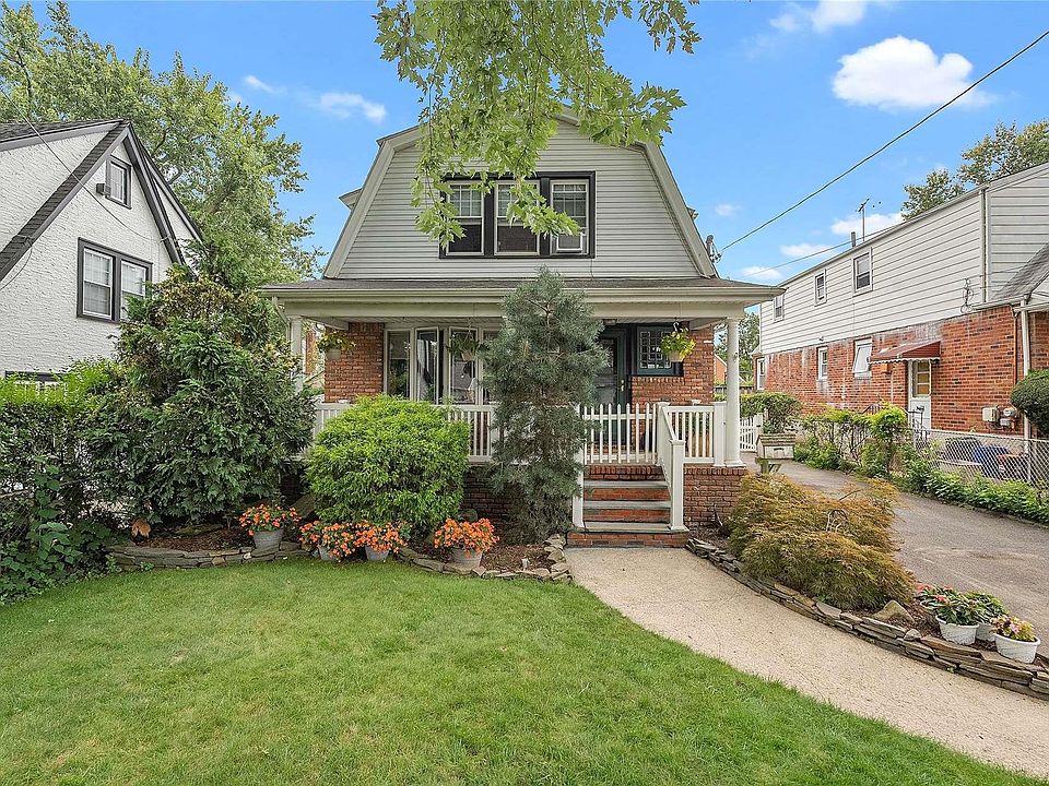 1st image of 104 Hawthorne Avenue