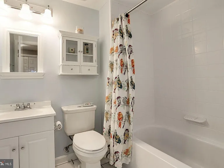232 Willow Ter — Photo 15