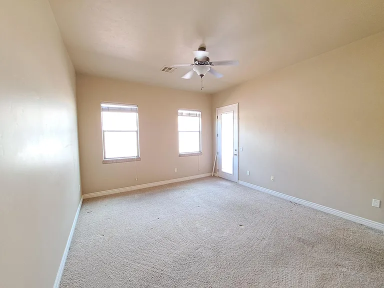 4539 Miramar Arc — Photo 6