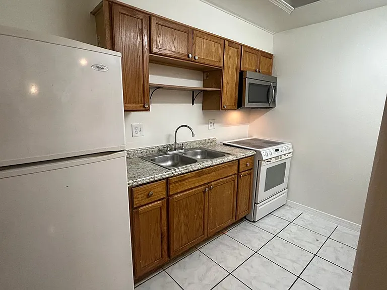 4173 Spitfire Ave — Photo 5