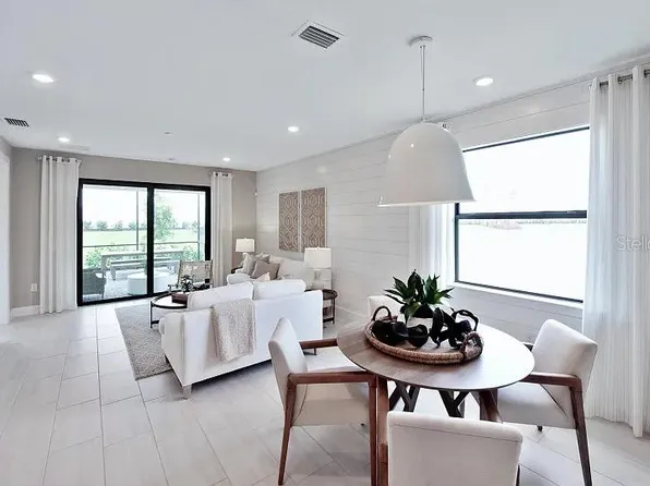 14276 Eagle Branch Dr, Nokomis, FL 34275