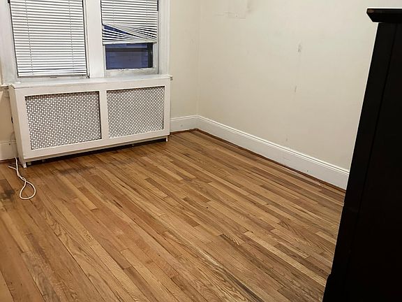 3rd image of 1621 Bay Shore Ave