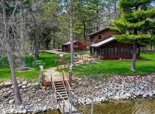 4966 W Oakwood Park Dr, Janesville, WI 53548