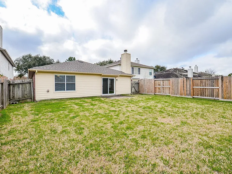 21018 Barker Canyon Ln — Photo 32