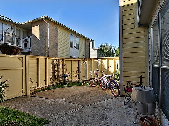 3rd image of 260 El Dorado Blvd APT 403