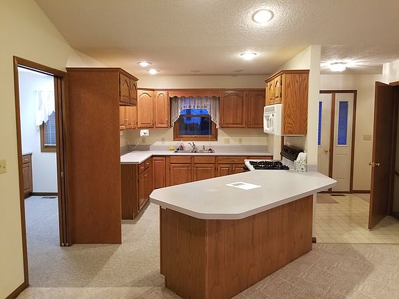 Kitchen viewed from dining room