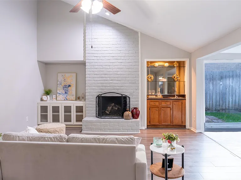12226 Ravenmoor Dr — Photo 10