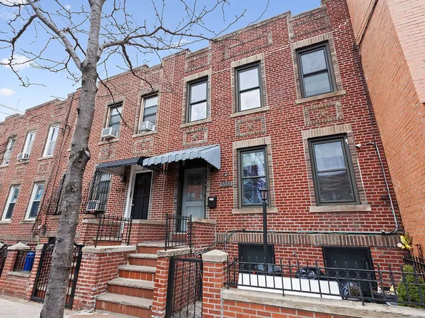 5533 Metropolitan Ave, Flushing, NY 11385