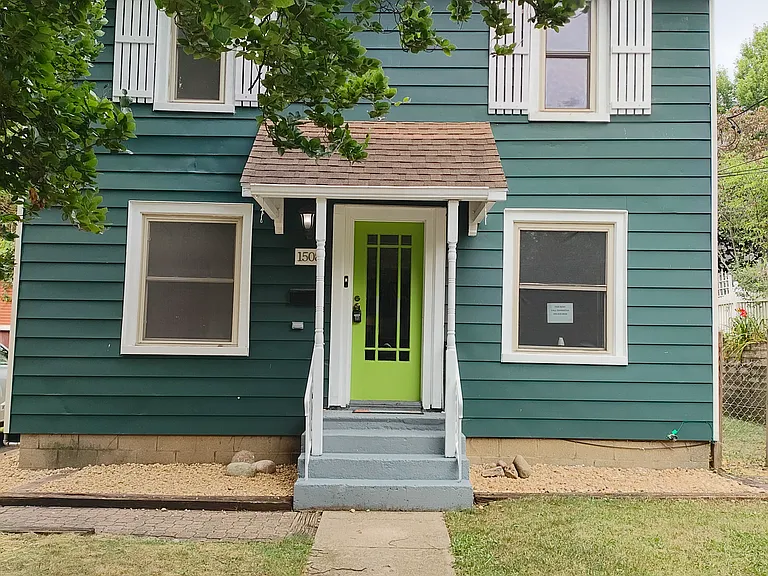 1508 Merrill St — Photo 1