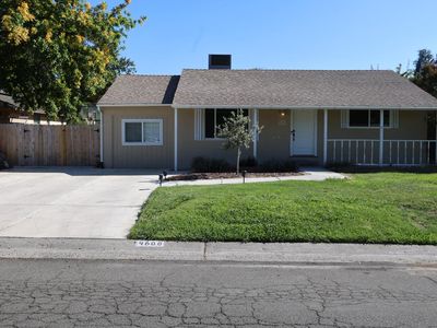4600 Ravenwood Ave, Sacramento, CA, 95821