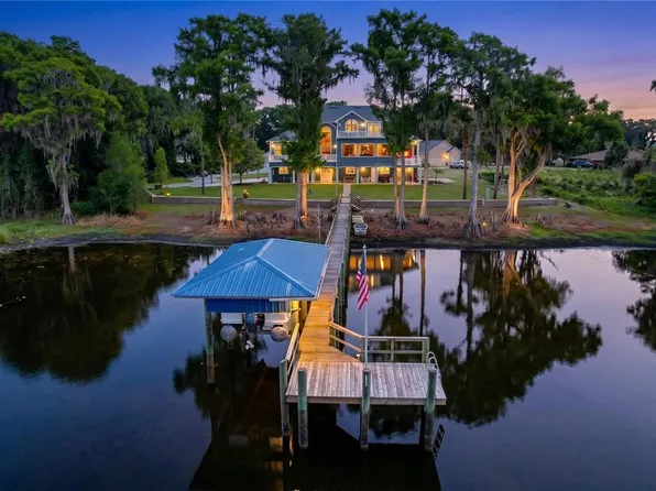 1360 S Waterview Dr, Inverness, FL 34450
