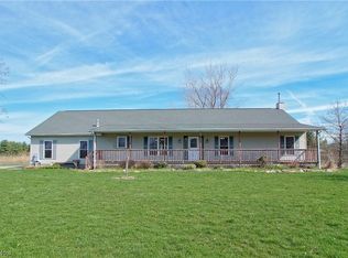 6749 Trumbull Rd, Thompson, OH 44086