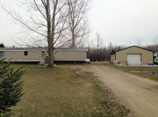 6318 River Rd, Cass City, MI 48726