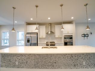 43057 Pony Truck Ter, Ashburn, VA 20147