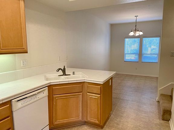 3rd image of 1779 Tonini Dr