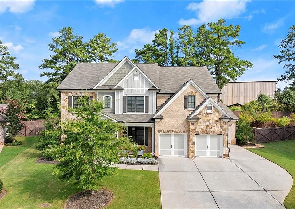 1st image of 740 Lanshire Dr