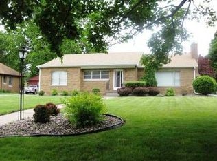 2100-1/2 20 Ave, Rock Island, IL 61201