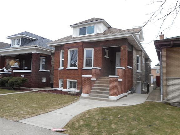2nd image of 2337 S 60th Ct